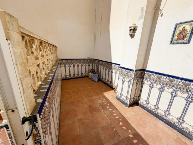 ️ TRIPLEX EN EL TOYO – RETAMAR  El privilegio de vivir junto al mar  96 m2 const.  Garaje privado incluido en el precio — 23