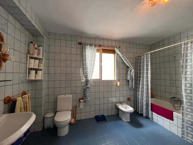 Venta de casa en Antequera en zona centro. — 18