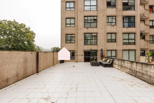 Piso con gran terraza. solo inversión. — 40
