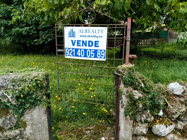 TERRENO URBANO EN ARGOÑO, COSTA CANTÁBRICA.