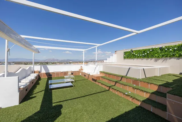 Ático Dúplex Reformado con Terraza de Ensueño en Armilla — 41