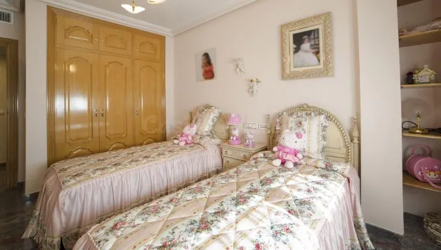 Casa 5 habitaciones 630m² en venta - Centro - foto 3