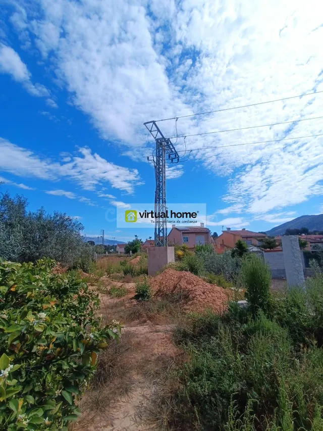 TERRENO EN LEVANTE URBANIZABLE CON PROYECTO Y LICENCIAS. - foto 2