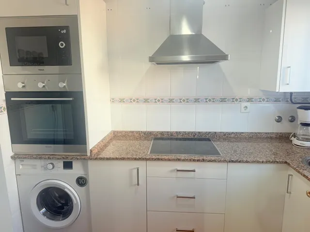 Apartamento en planta baja en urbanización Novo Sancti Petri. — 10
