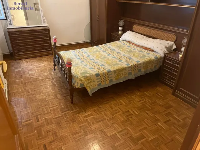 Piso de tres habitaciones en pleno centro peatonal — 14