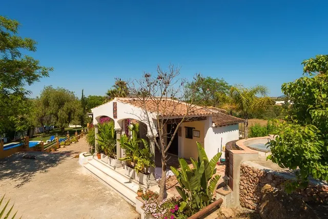 Impresionante finca de alojamientos turísticos — 2