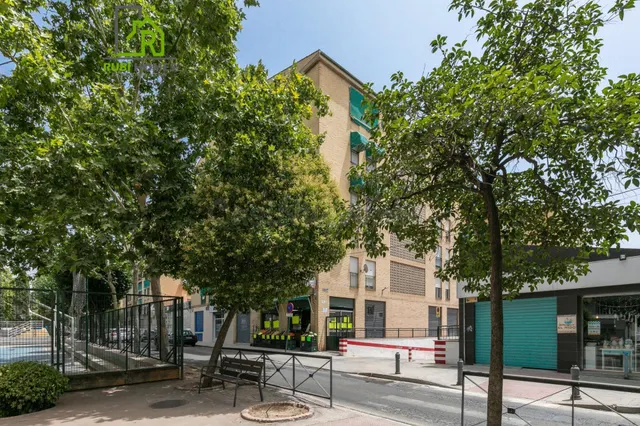 PISO EN VENTA CIRCUNVALACIÓN LA ENCINA - GRANADA — 4
