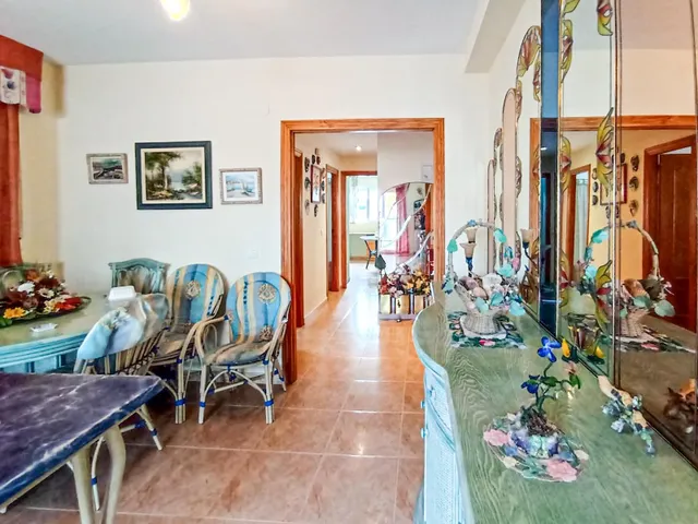 Planta baja con piscina y parking en primera linea de playa de Miramar — 44