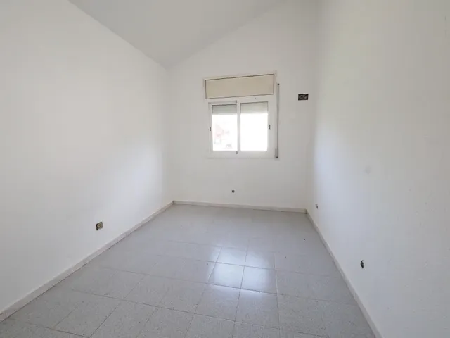 SE VENDE CASA INDEPENDIENTE EN OLESA DE BONESVALLS — 27