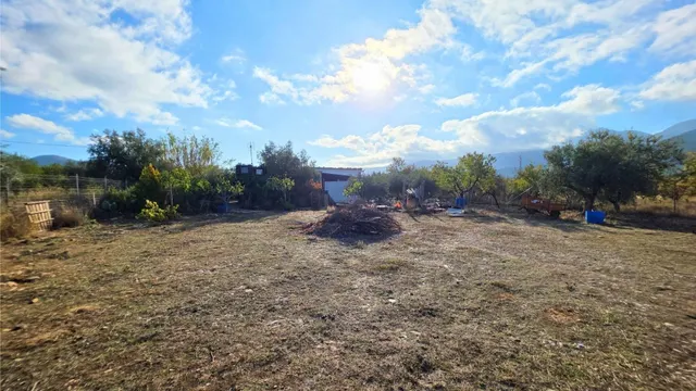 Finca rústica con regadío y construcciones declaradas en Laujar de Andarax (a 2 min del pueblo) — 50