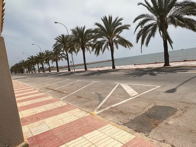 Exclusivo Chalet en Primera Línea de Mar en Santa Pola — 18