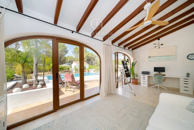 VILLA GALDOS · LUZ, PRIVACIDAD Y VIDA MEDITERRANEA EN JAVEA - foto 5