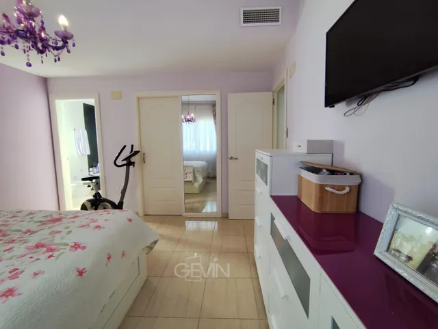 Casa unifamiliar en venta en Sentmenat — 41