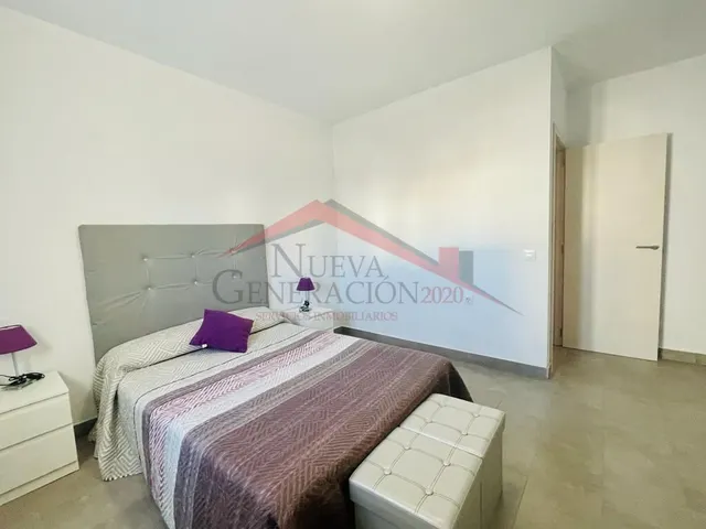 PISO EN DOS APARTAMENTOS INDEPENDIENTES — 21