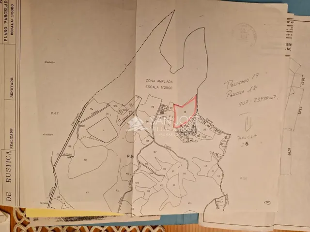 SE VENDE TERRENO EN ASPE. ZONA BIEN COMUNICADA — 17
