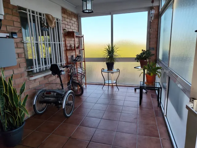 Casa en venta en Piera con dos viviendas independientes, jardín, piscina y parking — 23