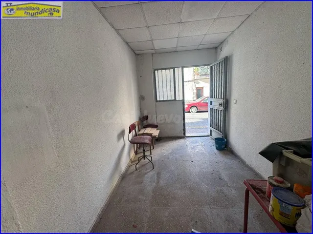 Amplio Local Comercial en Santomera - Oportunidad Única - foto 2