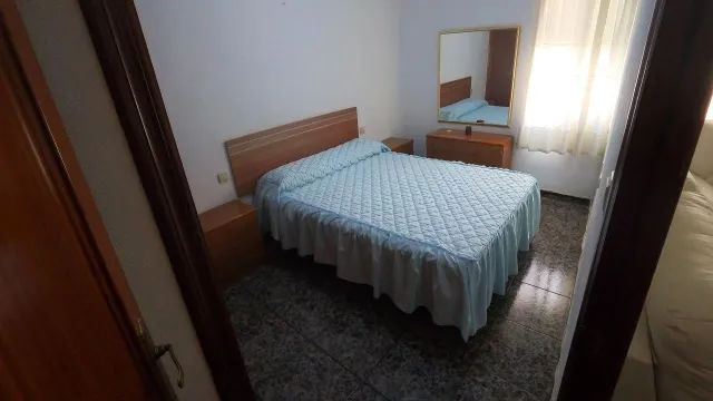 Piso con encanto en plena Calle Mayor, listo para entrar a vivir — 10