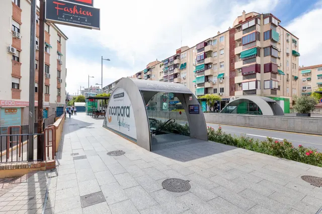 Alquiler de local del 200 metros en alcazar del genil — 22