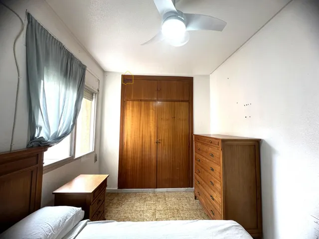 Piso de 4 dormitorios y balcón, en Puerto Lumbreras — 22