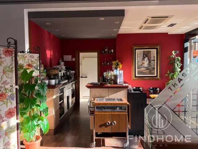 Negocio 303m² en alquiler - Centro — 11