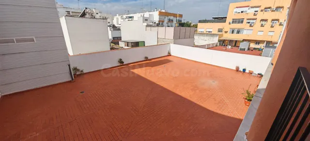 Piso en venta en Sevilla centro con gran potencial - foto 5