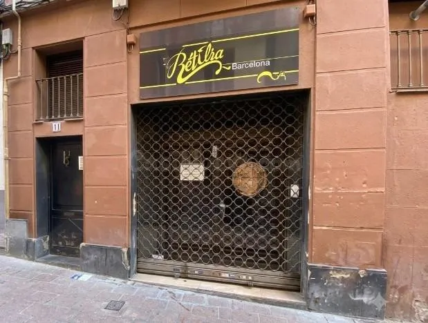 Amplio local comercial de 116 m2 en el casco antiguo de Manr - foto 3