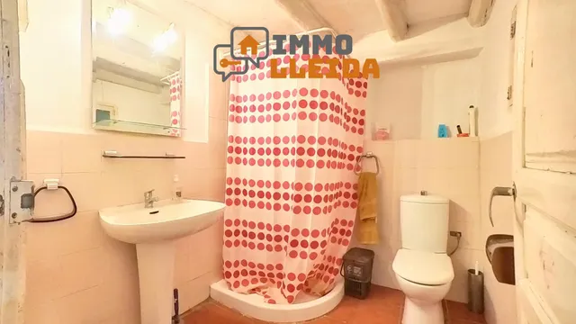 OPORTUNIDAD Casa en La Granadella con patio — 18