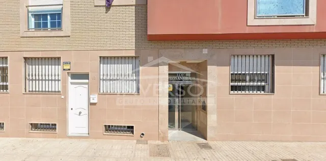 PISO EN SANTA MARIA DEL AGUILA CON PLAZA DE APARCAMIENTO Y T - foto 2