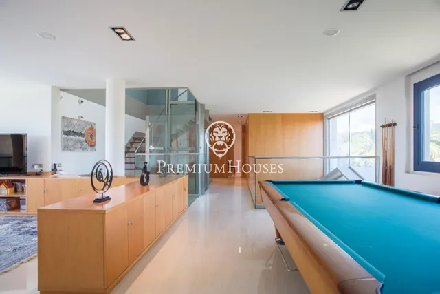 Exclusiva casa en venta con espectaculares vistas al mar y gran privacidad — 27