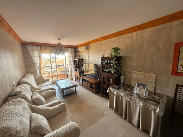 Las Lagunas - Piso, 3 Dormitorios, Amplia Terraza, Piscina, Garaje Opcional — 2