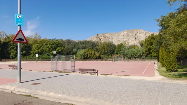 Dos terrenos en venta en Casta Álvarez. Calatayud — 22