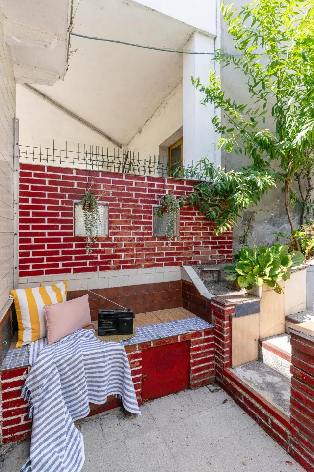 Casa con parcela ¡lista para entrar a vivir! - foto 2