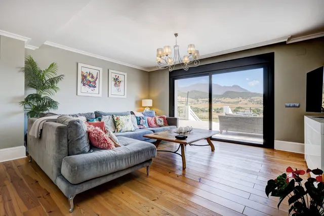 Chalet 4 habitaciones 455m² en venta - Costa Del Sol — 24