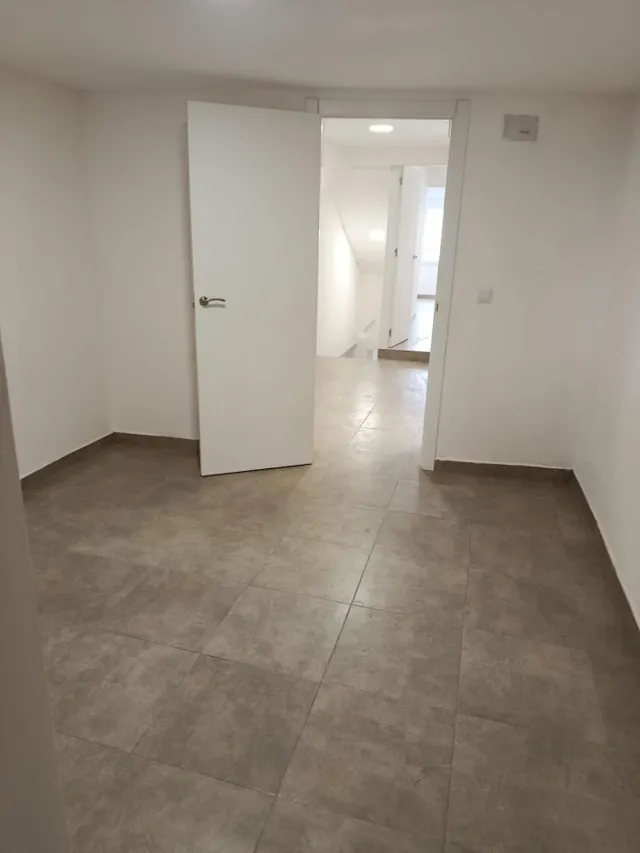 CASA TOTALMENTE REFORMADA EN COCENTAINA- Al lado PLAÇA TINT — 28
