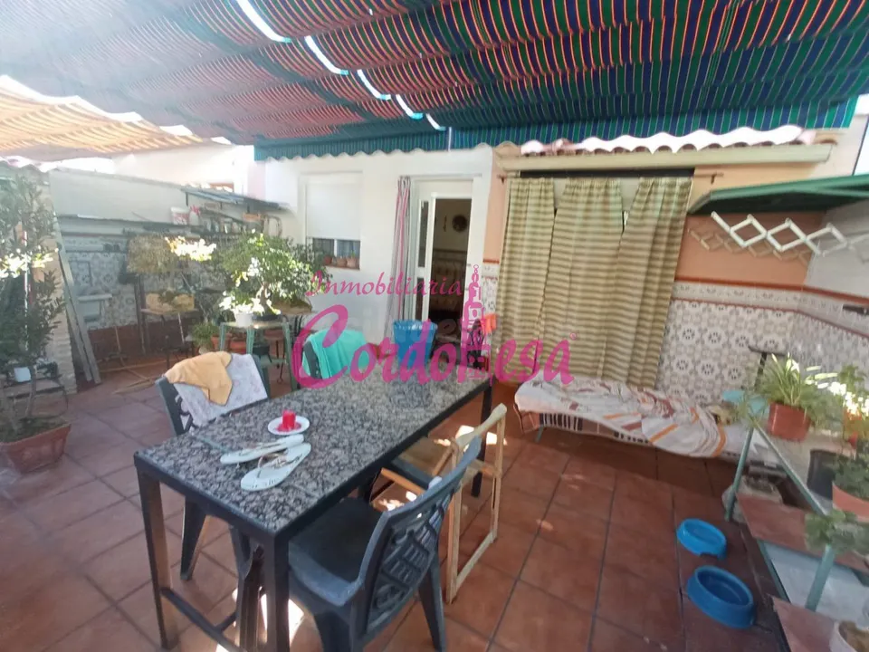 MAGNÍFICA CASA CON PISCINA EN ALCOLEA!!!
