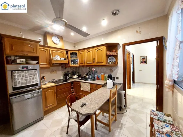 Espectacular casa de pueblo de 160 m2 con terraza, azotea pa - foto 5
