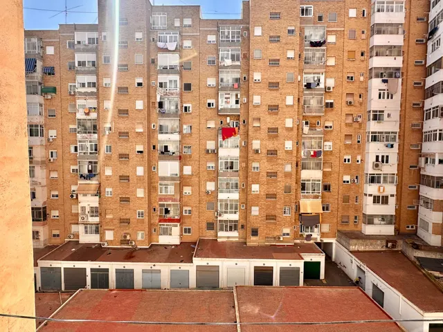 PISO EN VENTA EN JUAN DE LA CUEVA — 12