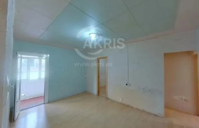 Piso en Santa Coloma de Gramenet — 24