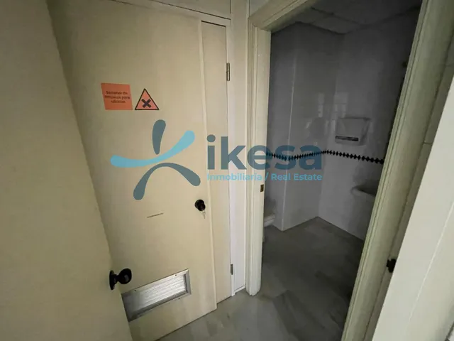 Venta de Edificio en San Juan de Aznalfarache (Venta Flash - Proceso de puja) — 29
