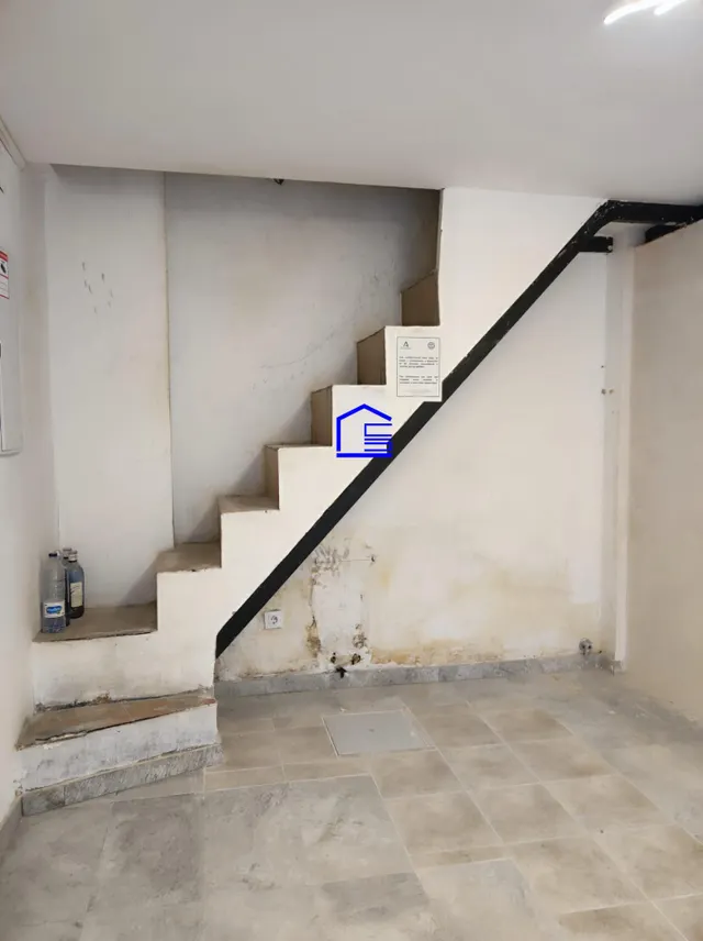 LOCAL COMERCIAL EN ZONA HOSPITAL — 4