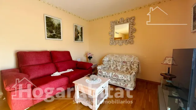 SEMINUEVO CON GARAJE, TRASTERO Y DOS TERRAZAS — 8