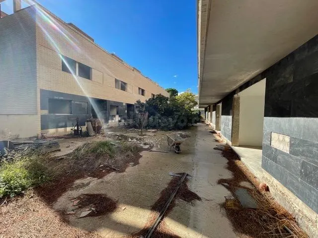 EDIFICIO EN FLIX - foto 3