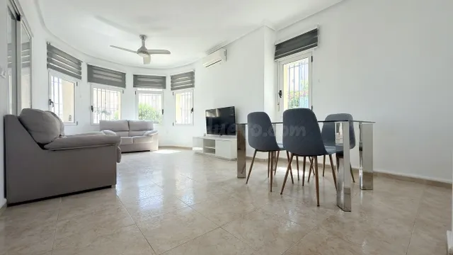 Villa 3 habitaciones 184m² en venta - Las Filipinas - foto 3