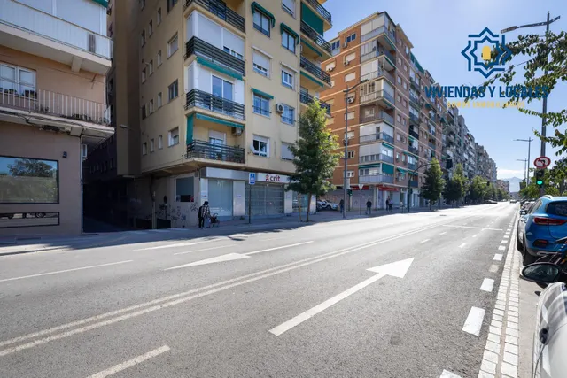 Local comercial 126m² en venta - Ronda - Arabial — 17