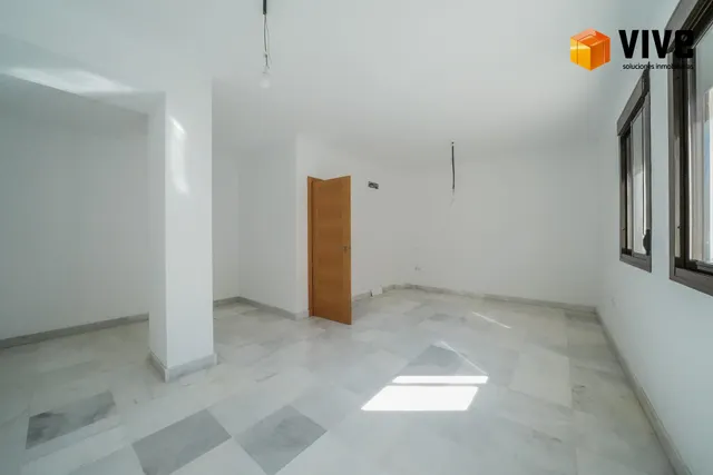 Espectacular casa a estrenar en zona cruz roja — 24