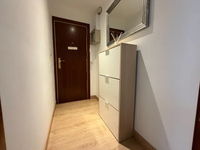 Piso CON ASCENSOR de 2 hab. (antes 3) completamente exterior reformado — 8