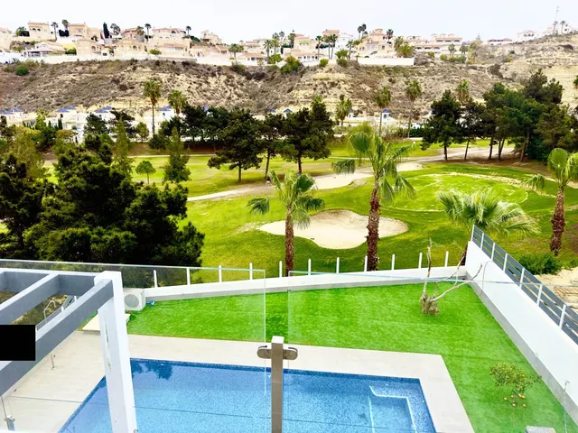 Casa-Chalet en Venta en Ciudad Quesada Alicante - foto 2