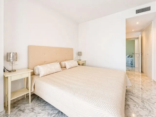 Planta baja 2 habitaciones 120m² en alquiler - Bahía de Marbella — 9