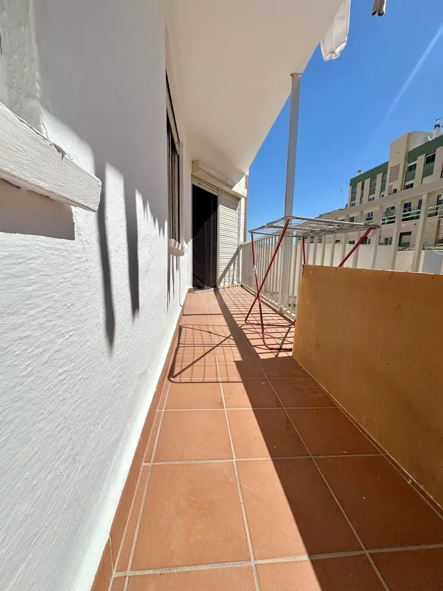 Precioso piso en Torre del Mar a pocos pasos del Mar - foto 3